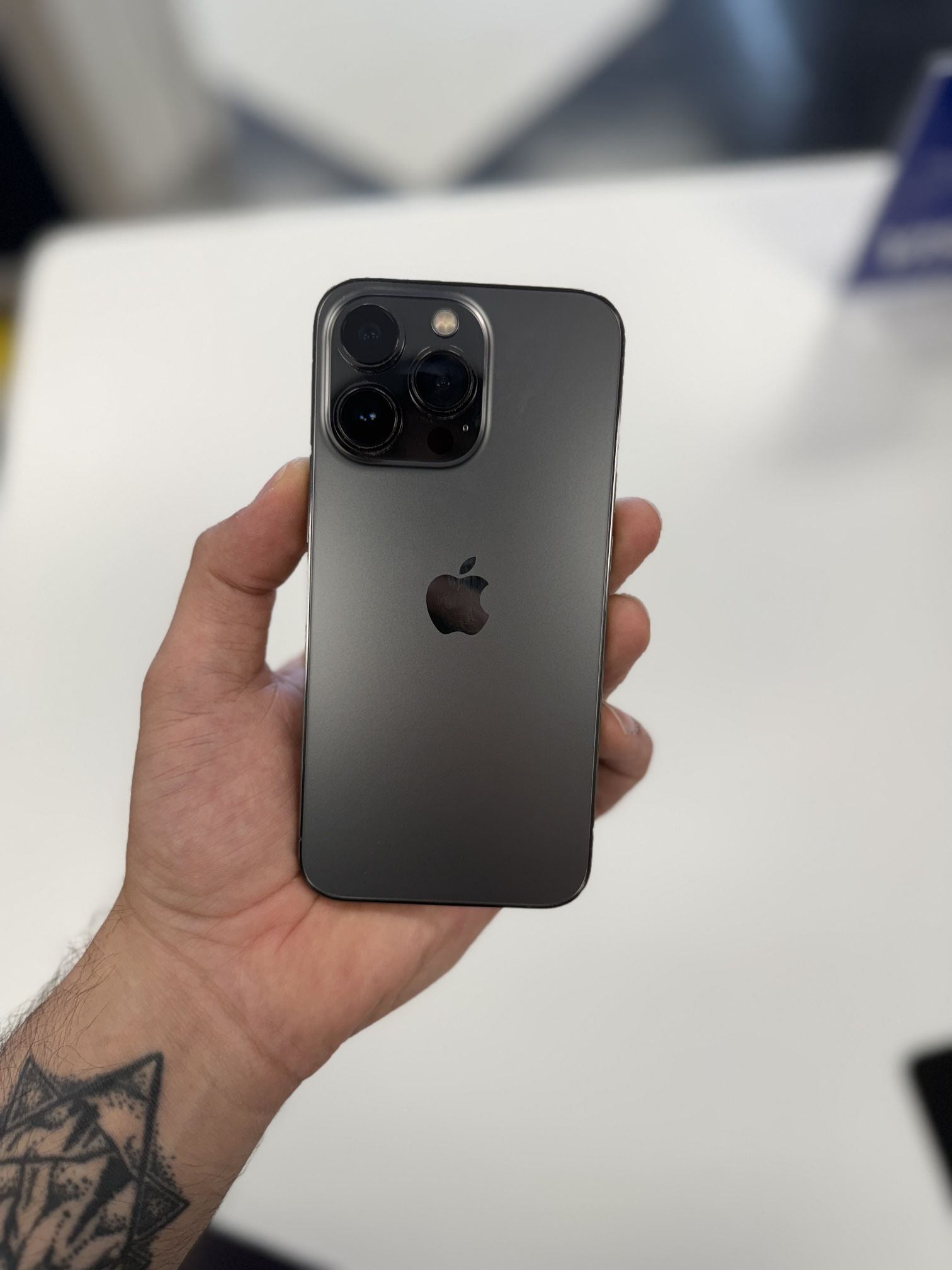 Apple iPhone 13 Pro 128gb Unlocked Space Gray