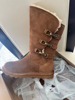 *NEW* Bearpaw Boots in box