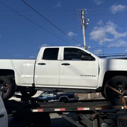 SILVERADO PARTS PART OUT 