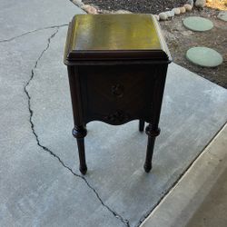 Side Table 