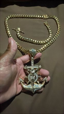 Pendant sets