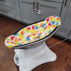 4mom MamaRoo Baby Rocker Swing