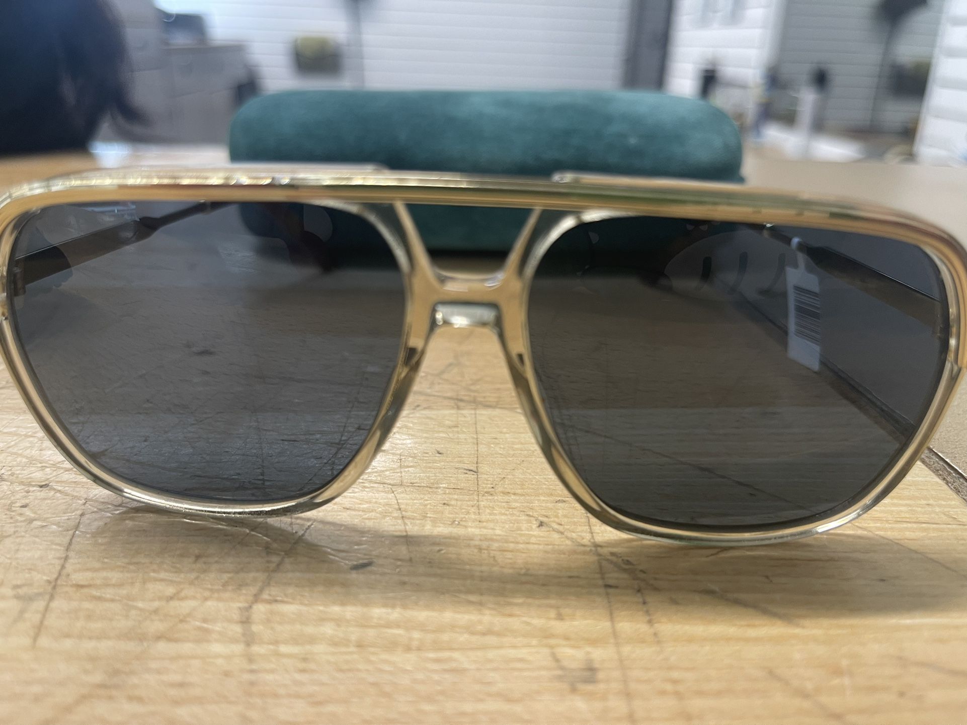 Gucci Sunglasses W Case