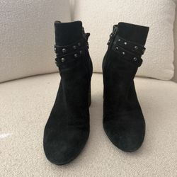 BP Boots Size 8