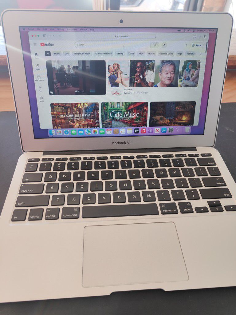 MacBook Air 11 Early 2015, i5, 128 GB SSD 
