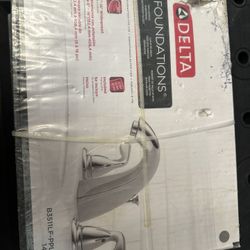 2-Handle Bathroom faucet in chrome (8in) - $100