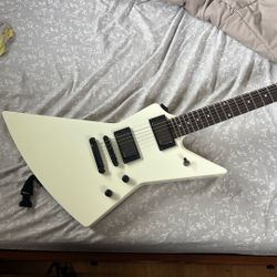 Harley Benton Guitar