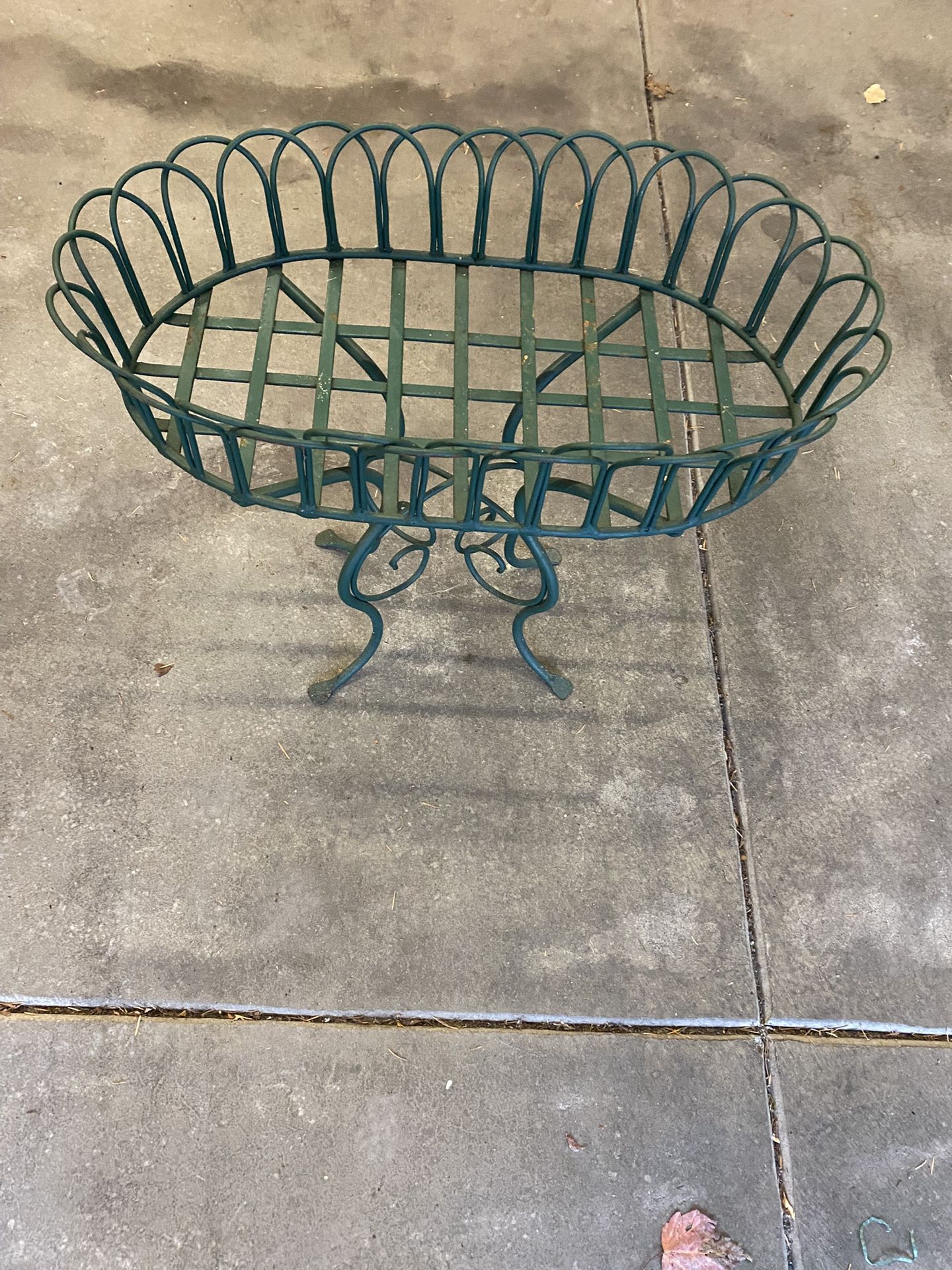 Vintage green Wrought Iron Oval  Plant Stand . 