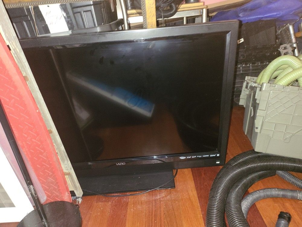 Vizio 43" Flat Tv
