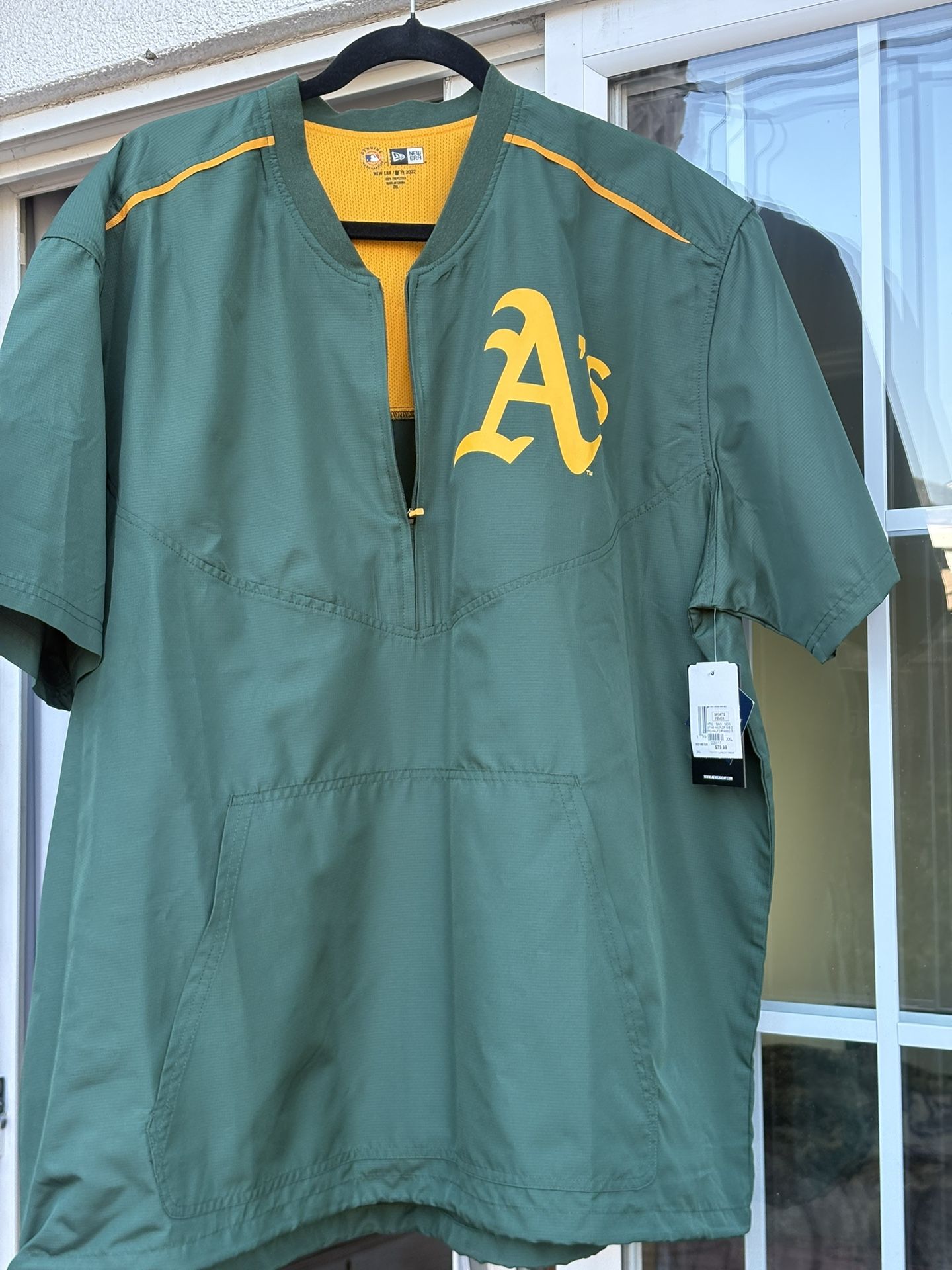 As New Era Training Half Ways Zipper New With The Tags Size 2 Xtra Large