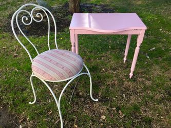 Child’s vanity/desk and chair