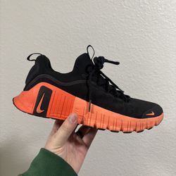 Nike Black And Orange Metcon