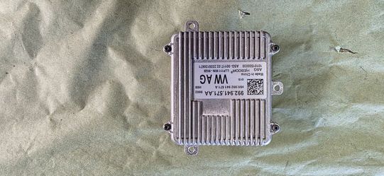 OEM VW Volkswagen LED Headlight Control Module Ballast