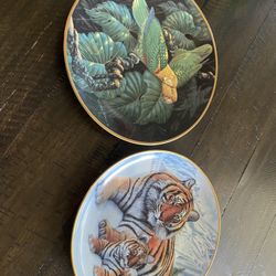Collectables Plates