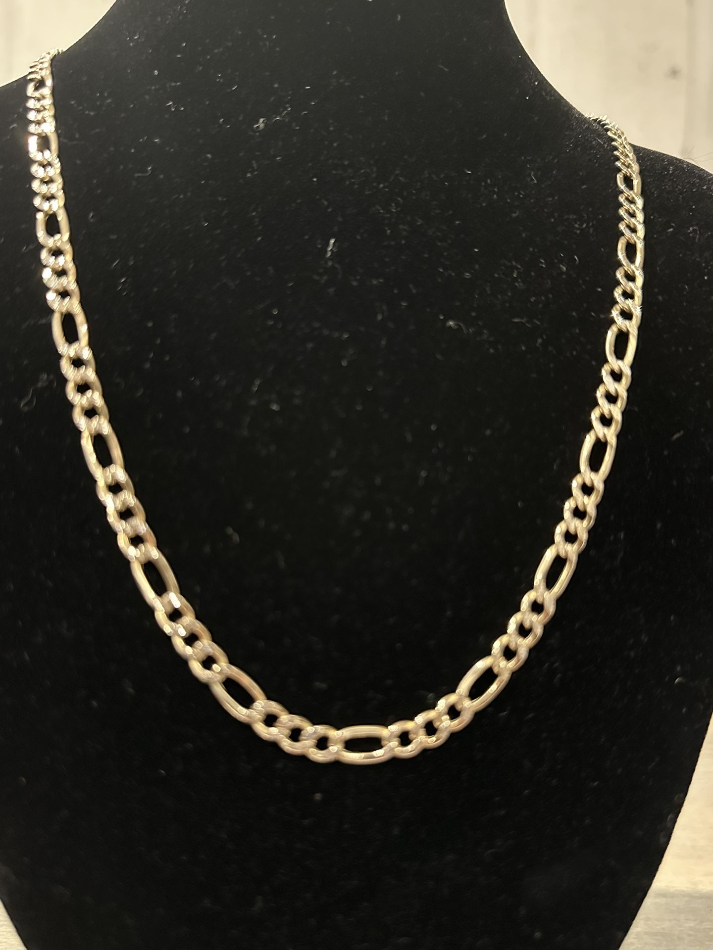 10k Yellow Gold Figaro Chain Diamonds Cut