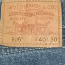 Levis