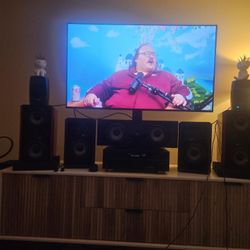 Polk 5.1 Surround Sound HiFi Speakers Lsi9 Lsi7 LsiC Yamaha NS-SW100BL Subwoofer Yamaha RX-V467 Receiver Amplifier