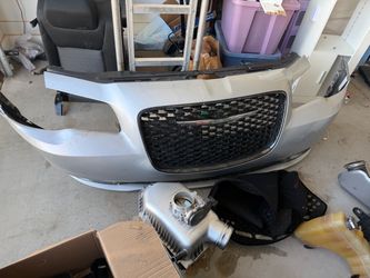 Chrysler 300 bumper