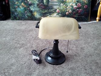 An Excellent Brownish Brass Vintage Bankers Desk Lamp