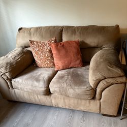 Sofa & Loveseat