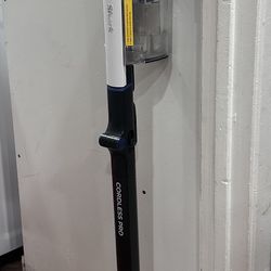 Shark Cordless Pro Vacuum 