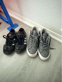 Shoes youth size 1 1/2
