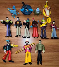THE BEATLES Yellow Submarine 1999/2000 SGT. PEPPERS BAND McFarlane Toys Set