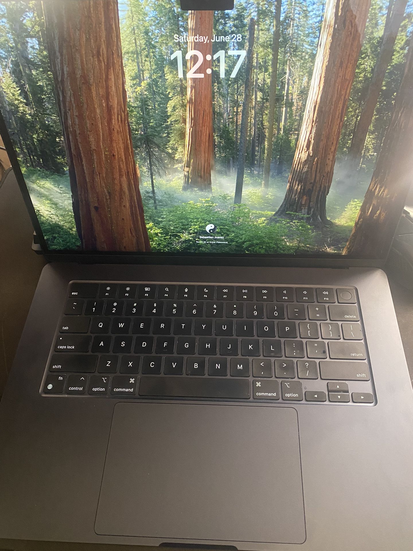 MacBook Air 2023 M2 8 GB