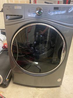 Whirlpool Washer/ Gas Dryer