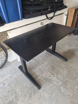 Sitting/ Standing desk