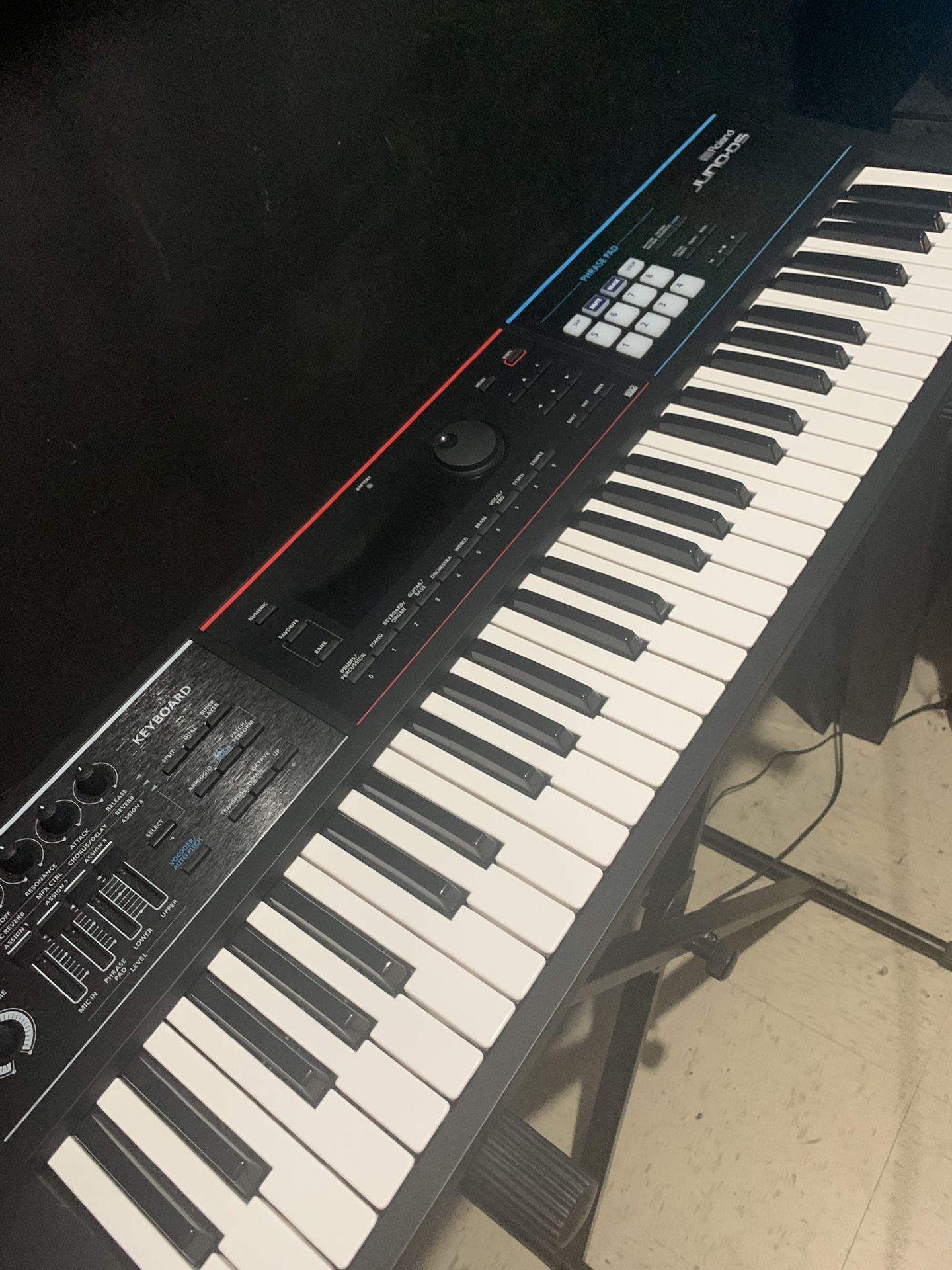 JUNO DS 61 (BRAND NEW)