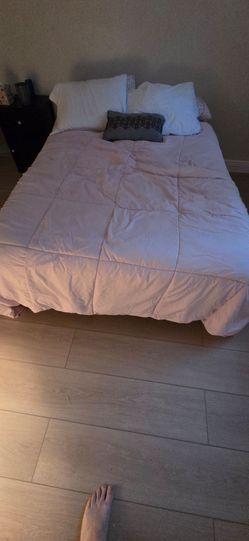 Full size bed with automatic remote