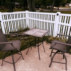 Outdoor Patio Table And Chairs