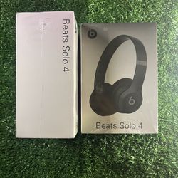 Black And Pink Beats Solo 4 