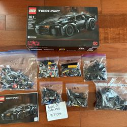 Lego Technic The Batman Batmobile (42127)