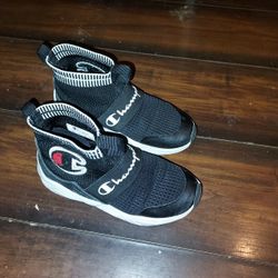 Champion 10T Kids Shoes Slip Ons (Unisex) Good Condition 