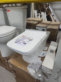 Toilet, wall hung.