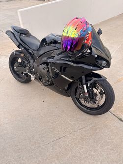 2012 Yzf R1 Black Raven edition