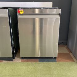 Samsung Stainless Steel Dishwasher‼️