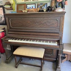 1904 W.M. Knabe Upright Piano