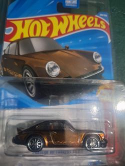 Hotwheel posrche 911 STH