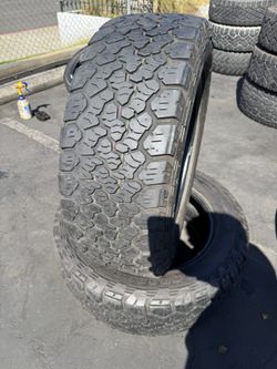Pair Of Used Tires With Good Thread Life LT275/60R20 General