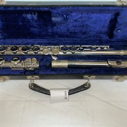 Armstrong 104 Silver tone Student Flute 