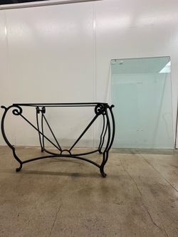 Iron scroll-base glass-top  table