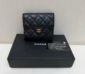 Chanel wallet