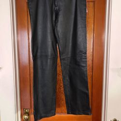 Size 10 Black Leather Pants W Slits At Bottom