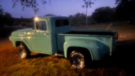 1959 Ford F100 step side custom cab