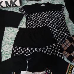 Louis Vuitton Shorts And Shirt Set $80 for Sale in Tampa, FL - OfferUp