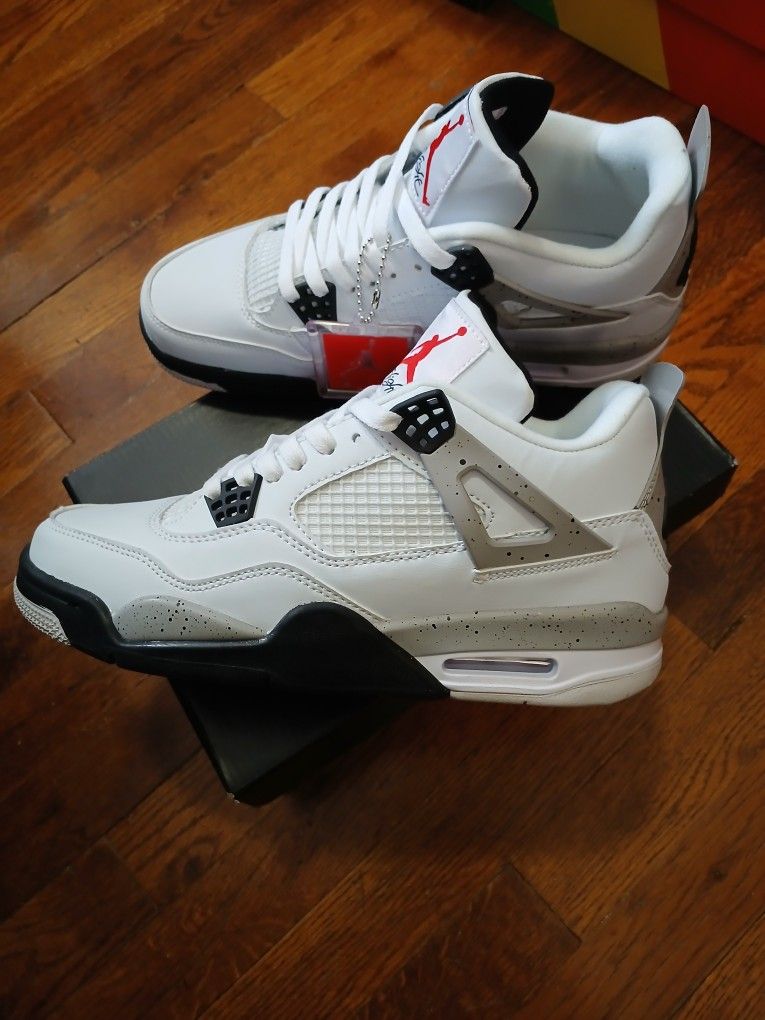 Air Jordan 4s Size 10.5