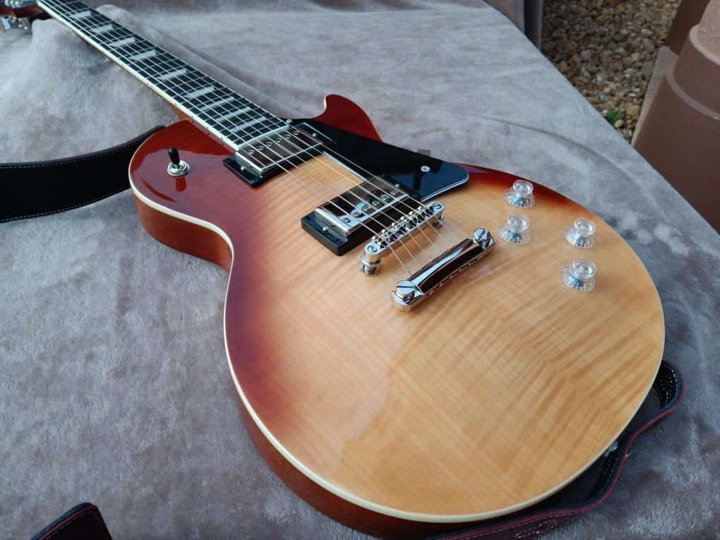 Epiphone Les Paul Modern Figured with HSC 